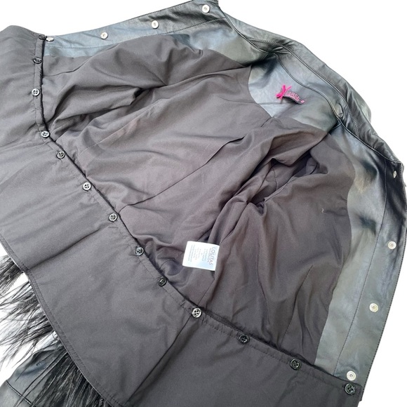 Lolitas&Lolos Black Cropped Leatherette Jacket S Feathers Snap Button Cute Goth - Picture 8 of 16